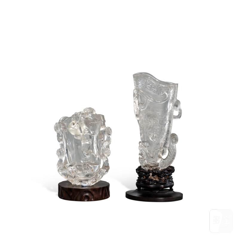 Two rock crystal 'chilong' vases, Qing dynasty, 19th century | 清十九世紀 水晶螭龍紋花插兩件 - 图3